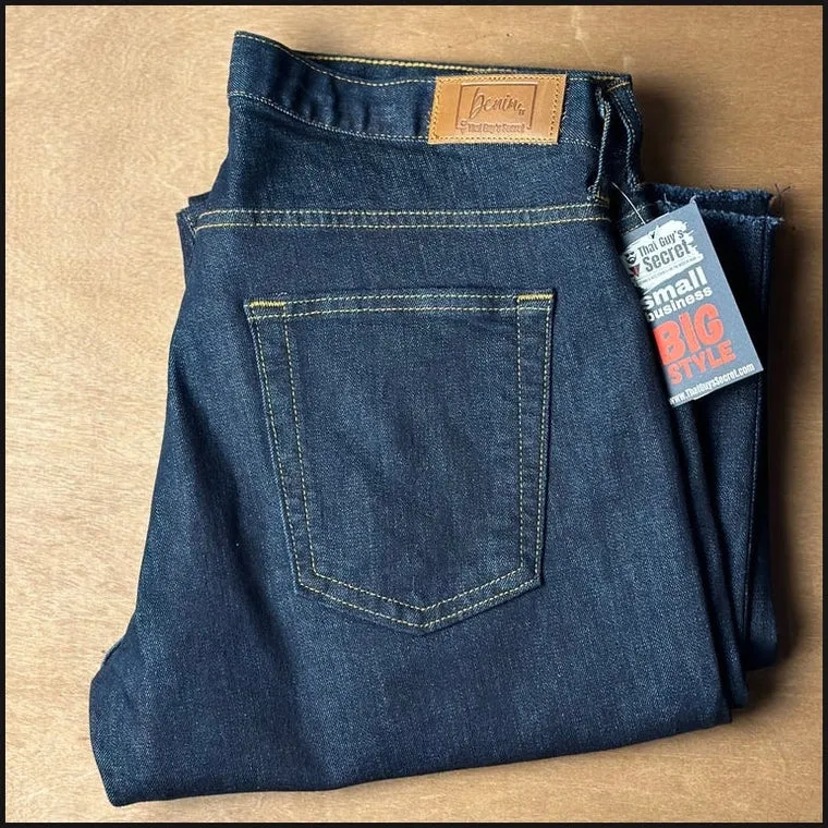 Easy Fit Denim (Slim Straight)