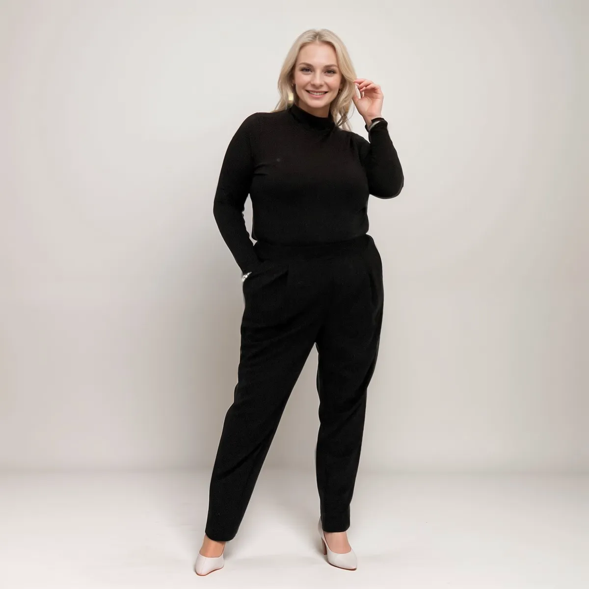 PLAIN BLACK ELAST WAIST TROUSERS WITH SIDE POCKETS
