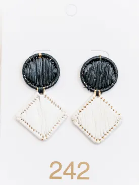 Spring Raffia Double Drop Black/White ER564