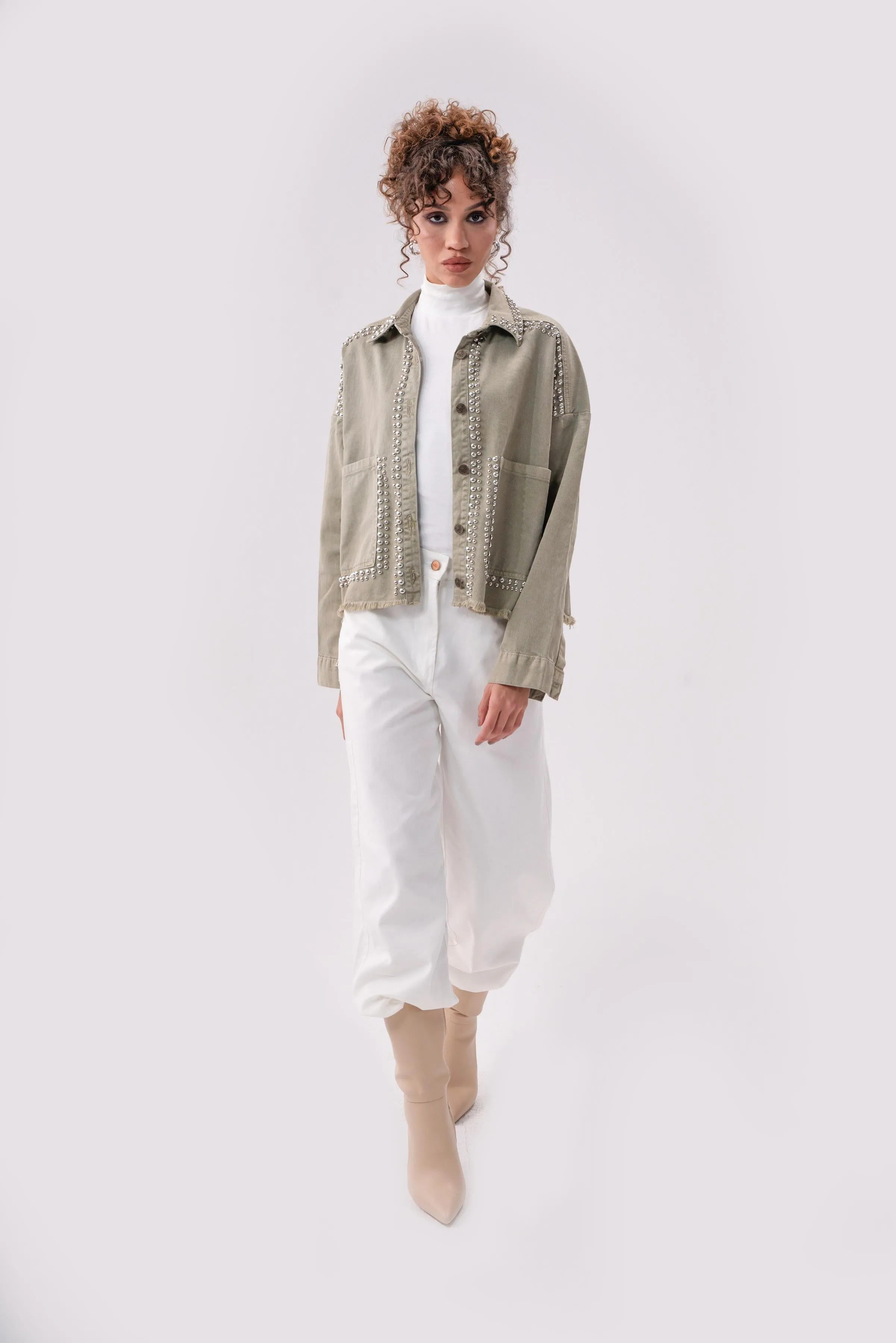STUDDED CROPPED DENIM JACKET -OLIVE